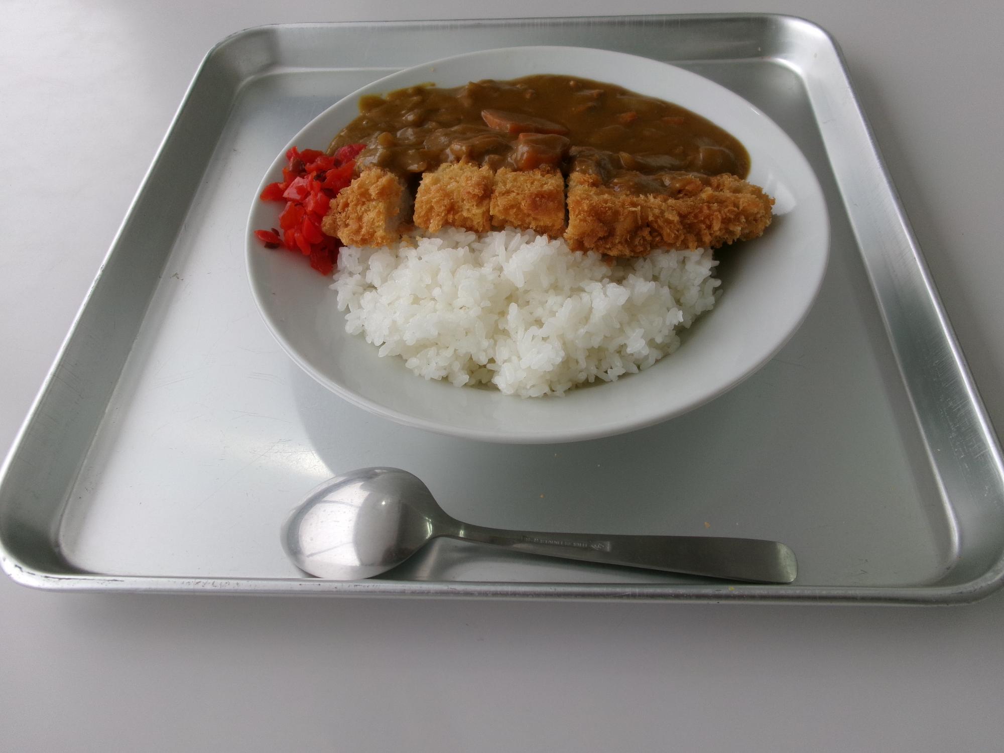 とんかつカレーの写真
